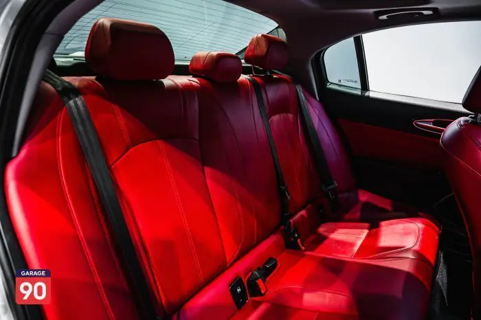 Alfa Romeo Giulia 2021 - صورة 19