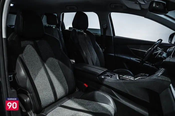 Peugeot 3008 2020 - صورة 15