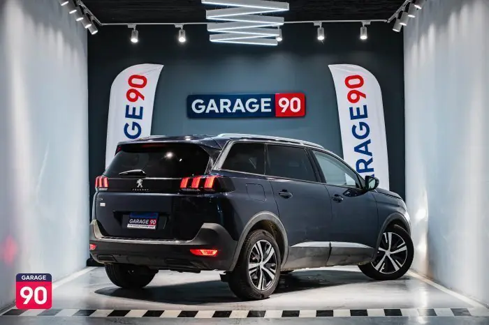 Peugeot 3008 2020 - صورة 6