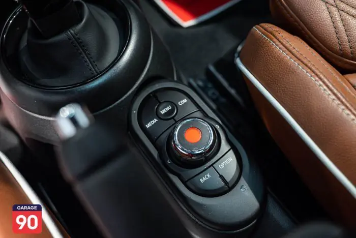 Mini Cooper 2019 - صورة 16