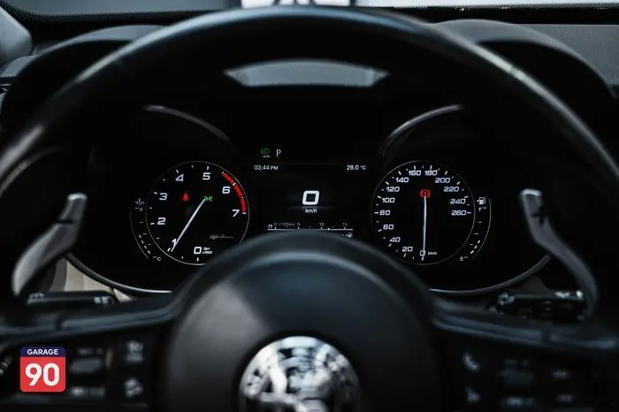 Alfa Romeo Stelvio 2021 - صورة 8