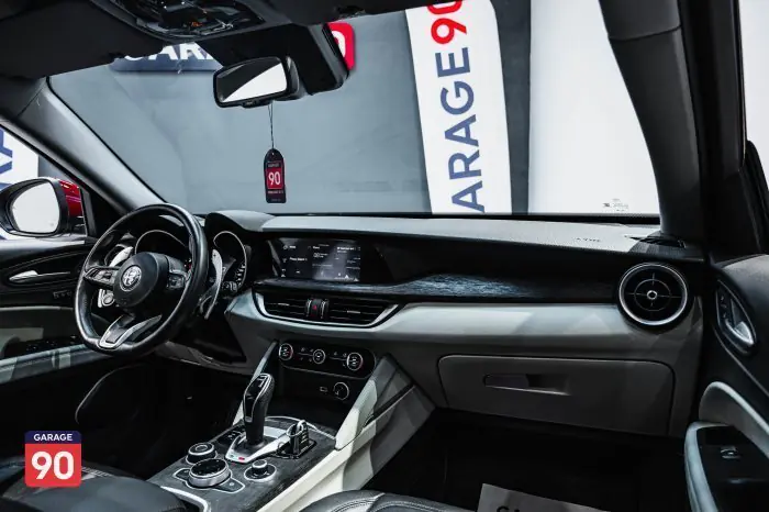 Alfa Romeo Stelvio 2021 - صورة 7