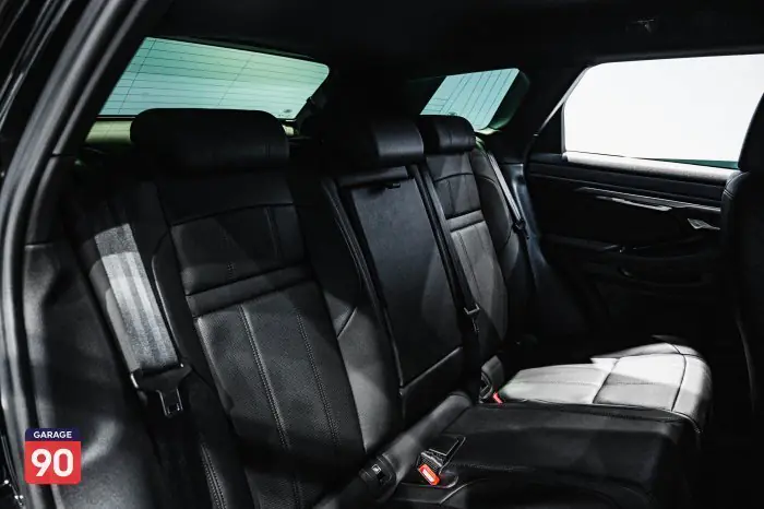 Land Rover Evoque 2021 - صورة 16