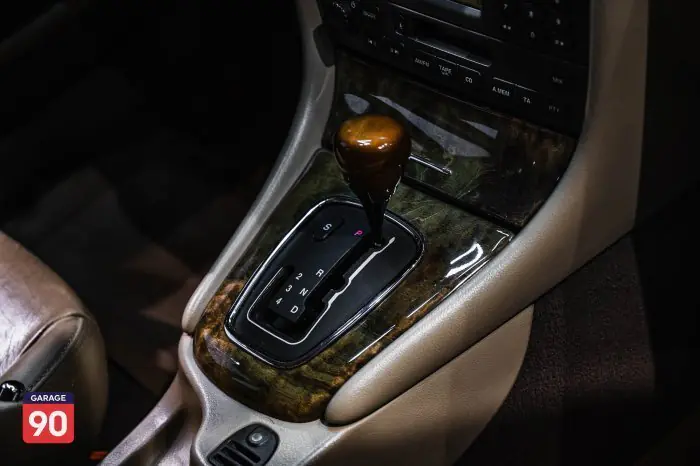 Jaguar X-Type 2004 - صورة 15
