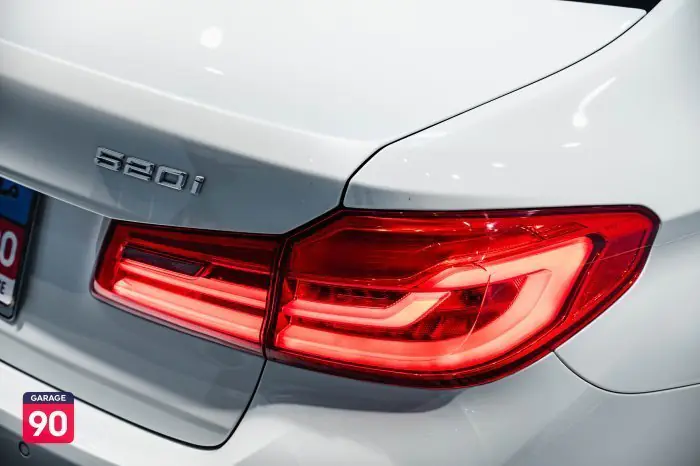 bmw 520i 2020 - صورة 10