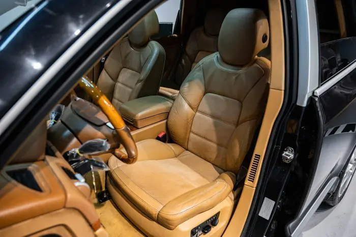 Porsche Cayenne 2009 - صورة 16