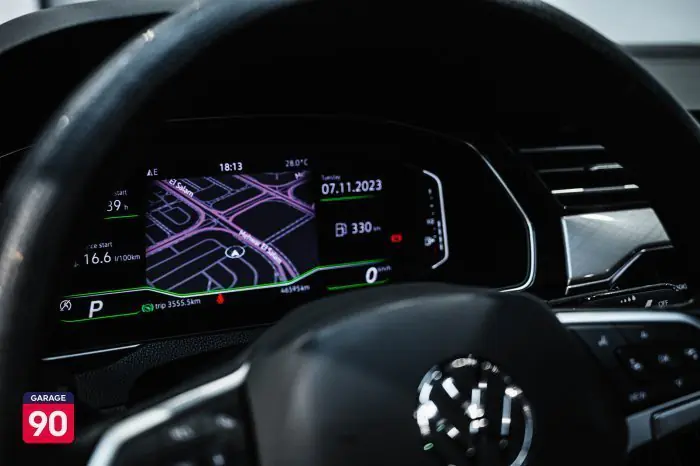 Volkswagen Passat 2021 - صورة 12