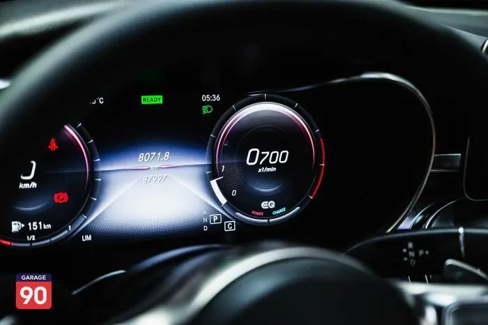 Mercedes-Benz C200 2019 - صورة 13