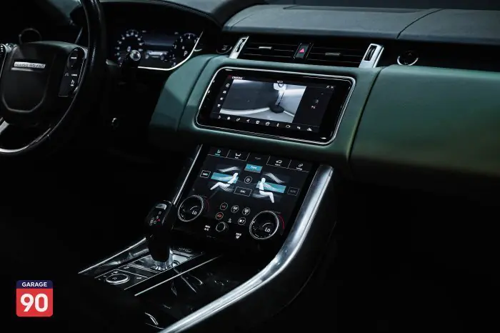 Land Rover Sport 2019 - صورة 19