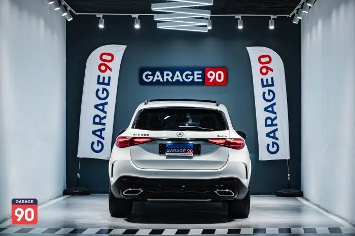 Mercedes-Benz GLC300 2023 - صورة 4