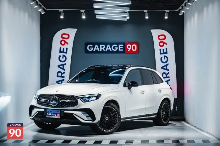 Mercedes-Benz GLC300 2023 - صورة 2