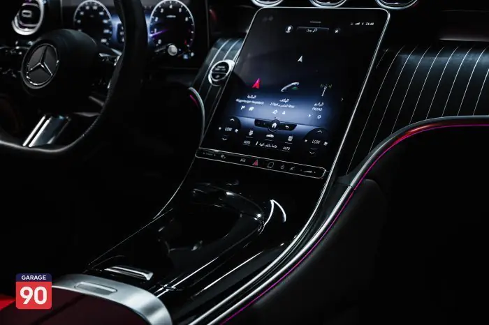 Mercedes-Benz GLC300 2023 - صورة 16