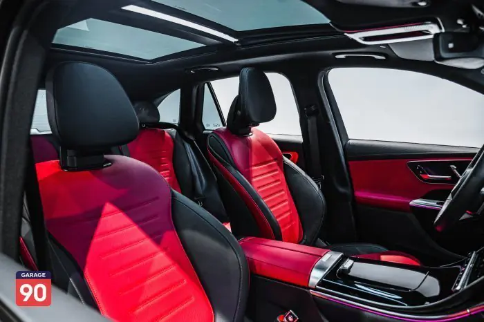 Mercedes-Benz GLC300 2023 - صورة 19
