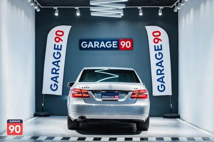 Mercedes-Benz E250 2011 - صورة 4
