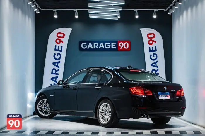 bmw 520i 2015 - صورة 6