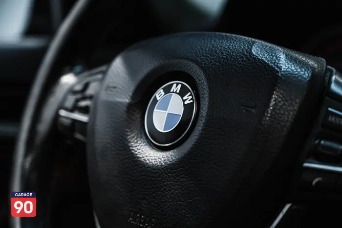 bmw 520i 2015 - صورة 17