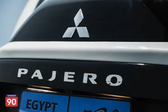 Mitsubishi Pajero 2017 - صورة 12