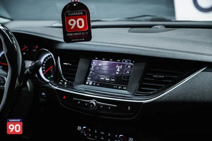 Opel Insignia 2019 - صورة 15