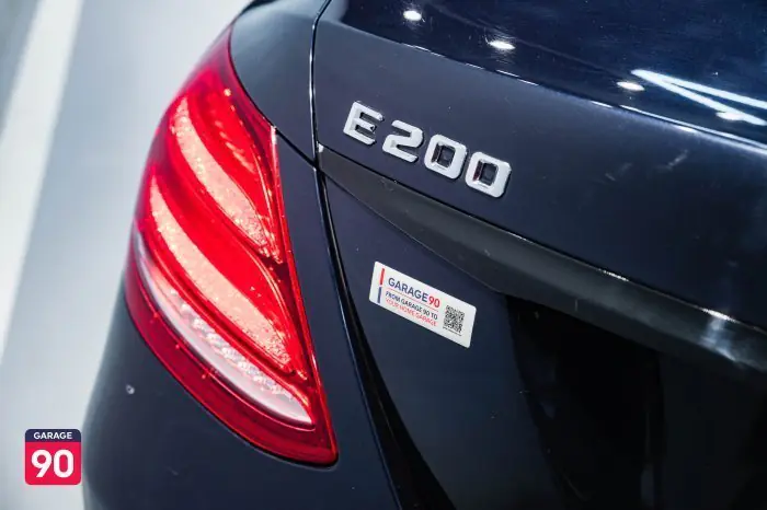 Mercedes-Benz E200 2019 - صورة 11