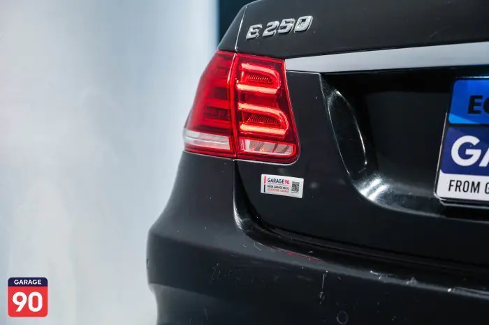Mercedes-Benz E250 2015 - صورة 12