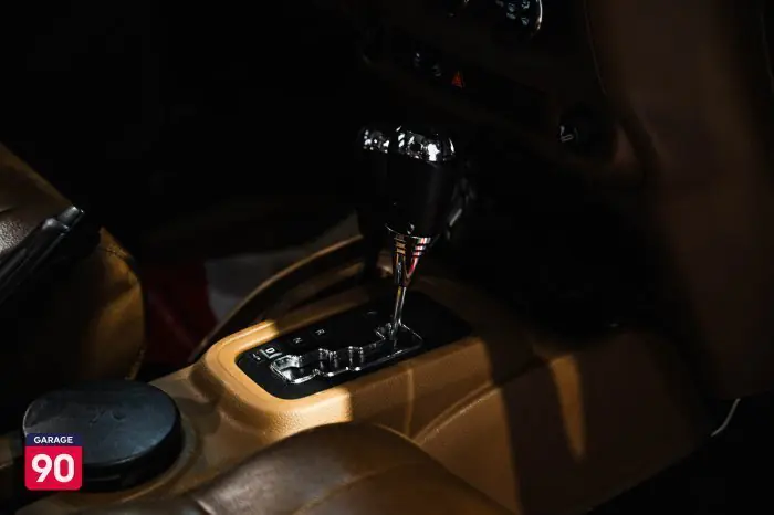 Jeep Wrangler 2015 - صورة 12