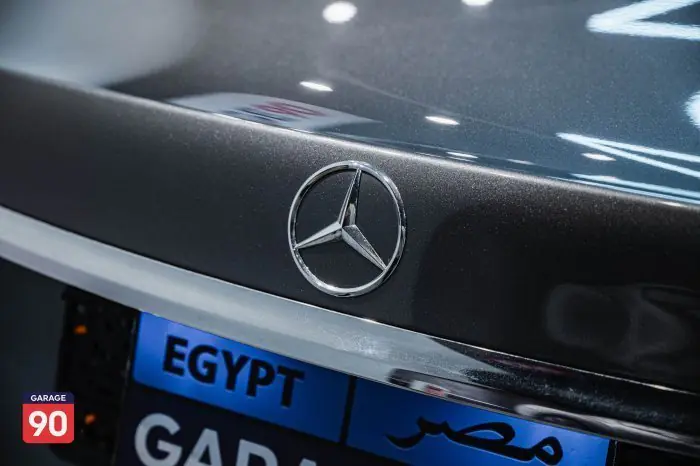 Mercedes-Benz E200 2023 - صورة 9