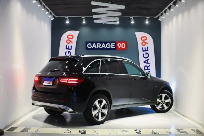 Mercedes-Benz GLC350 2019 - صورة 6