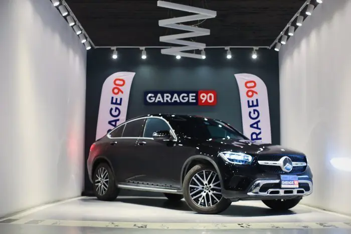 Mercedes-Benz GLC300 2020 - صورة 2