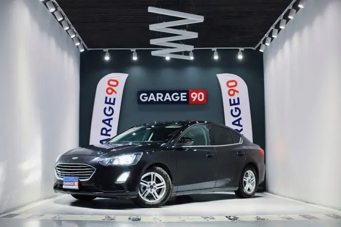 Ford Focus 2021 - صورة 2