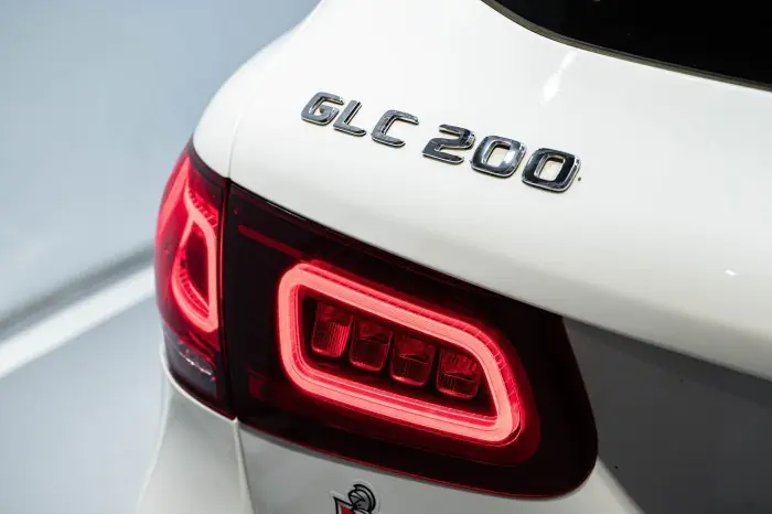 Mercedes-Benz GLC200 2021 - صورة 13