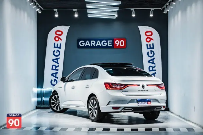 Renault Megane 2022 - صورة 5