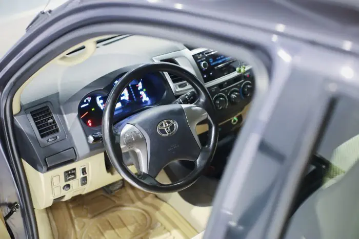 Toyota Fortuner 2015 - صورة 13
