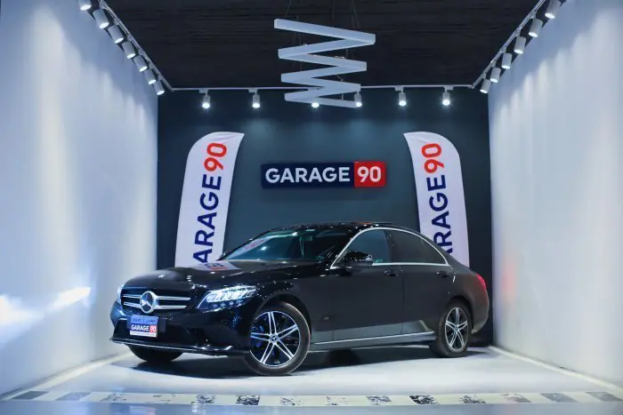 Mercedes-Benz C180 2020 - صورة 4