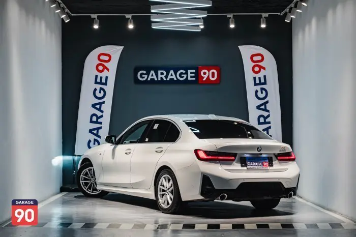 bmw 330i 2023 - صورة 7