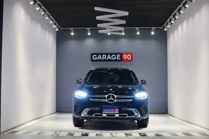 Mercedes-Benz GLC200 2021