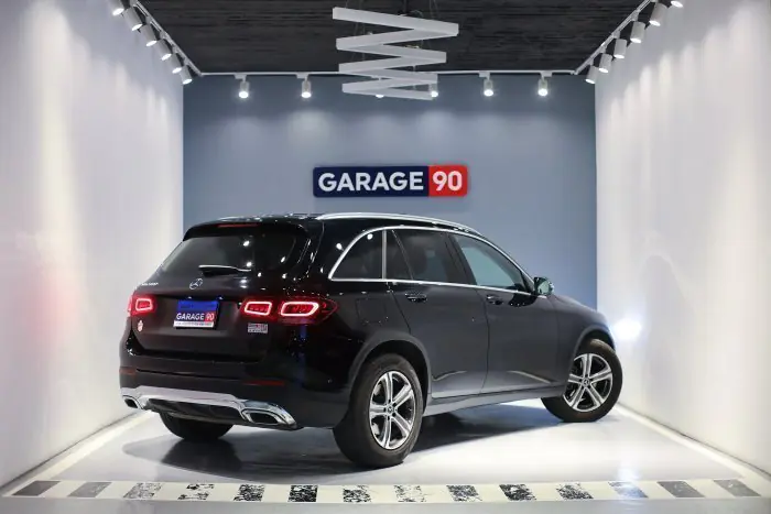 Mercedes-Benz GLC200 2021 - صورة 9