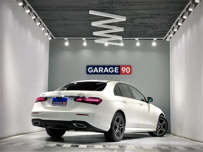 Mercedes-Benz E200 2021 - صورة 8