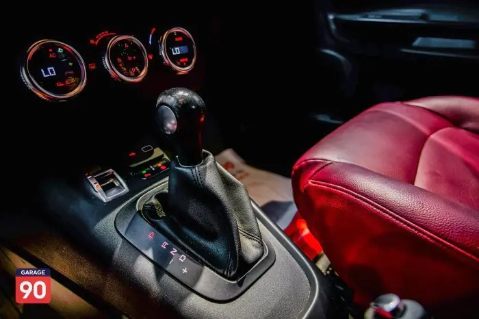Alfa Romeo Giulia 2021 - صورة 13