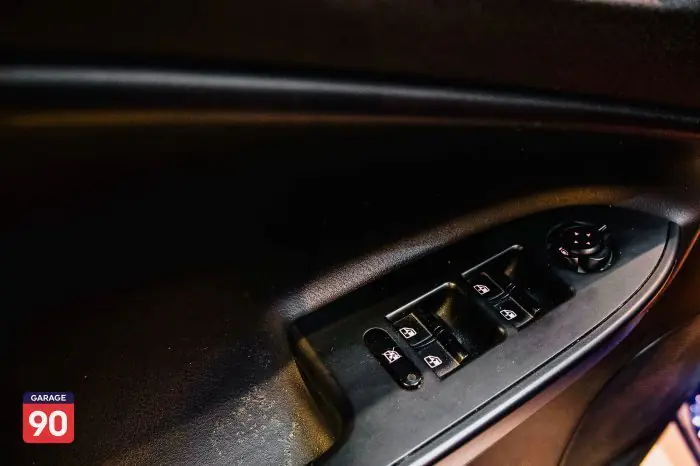 Alfa Romeo Giulia 2021 - صورة 16