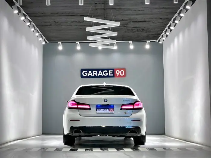 bmw 520i 2021 - صورة 5