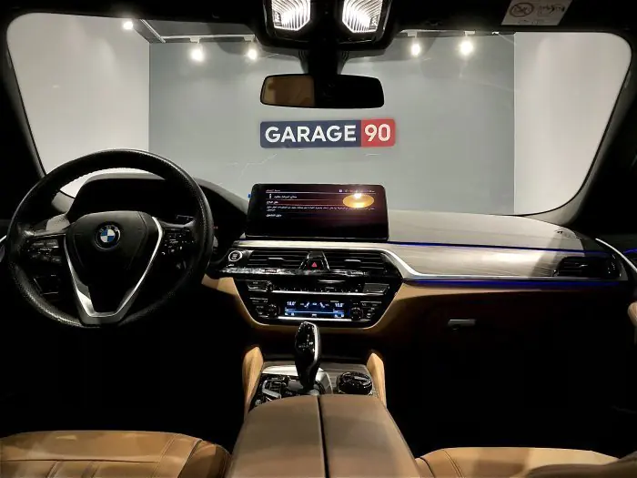 bmw 520i 2021 - صورة 14