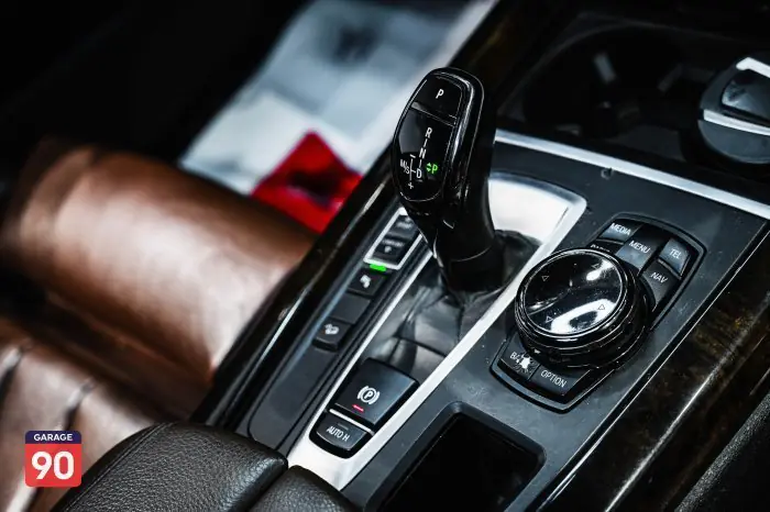 bmw X5 2015 - صورة 15