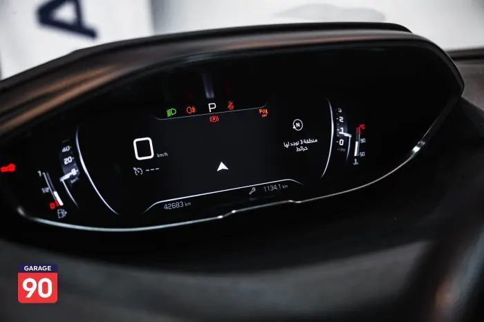 Peugeot 5008 2022 - صورة 7