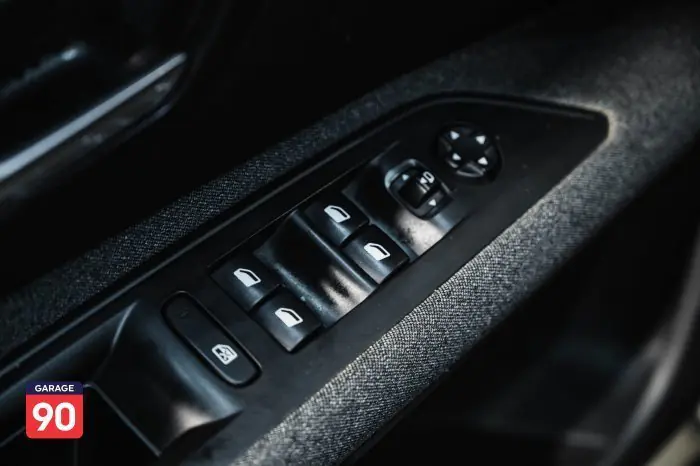 Peugeot 5008 2022 - صورة 8