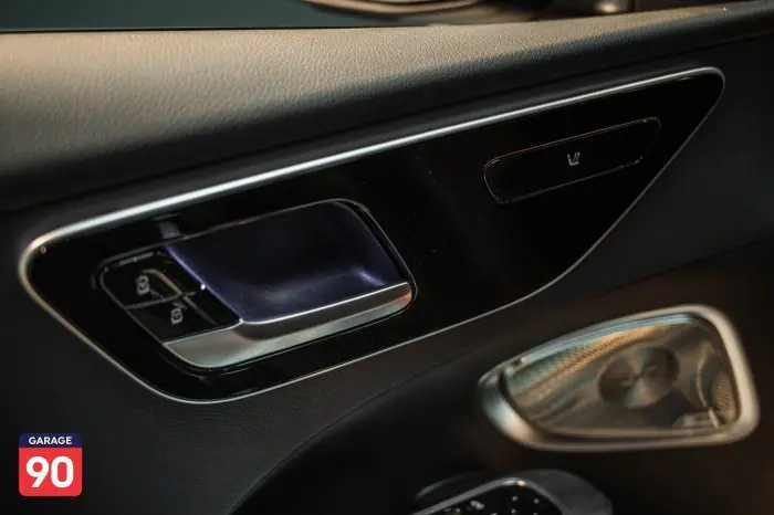 Mercedes-Benz C200 2022 - صورة 14