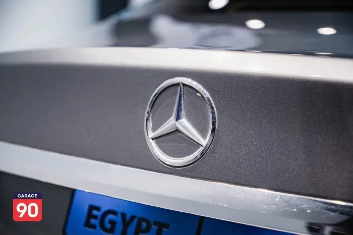 Mercedes-Benz C180 2018 - صورة 11