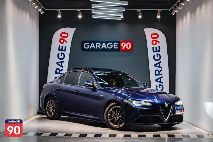 Alfa Romeo Giulia 2021 - صورة 6