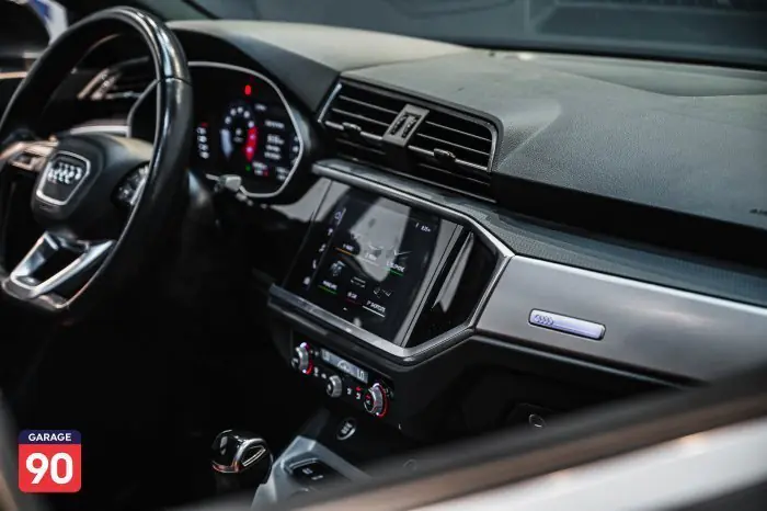 Audi Q3 2021 - صورة 19
