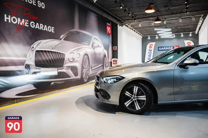 Mercedes-Benz C180 2022 - صورة 2