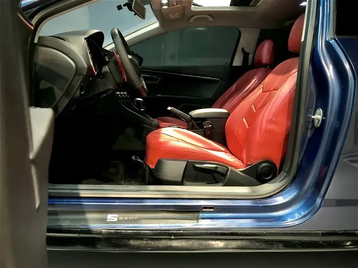 Seat Leon 2015 - صورة 19